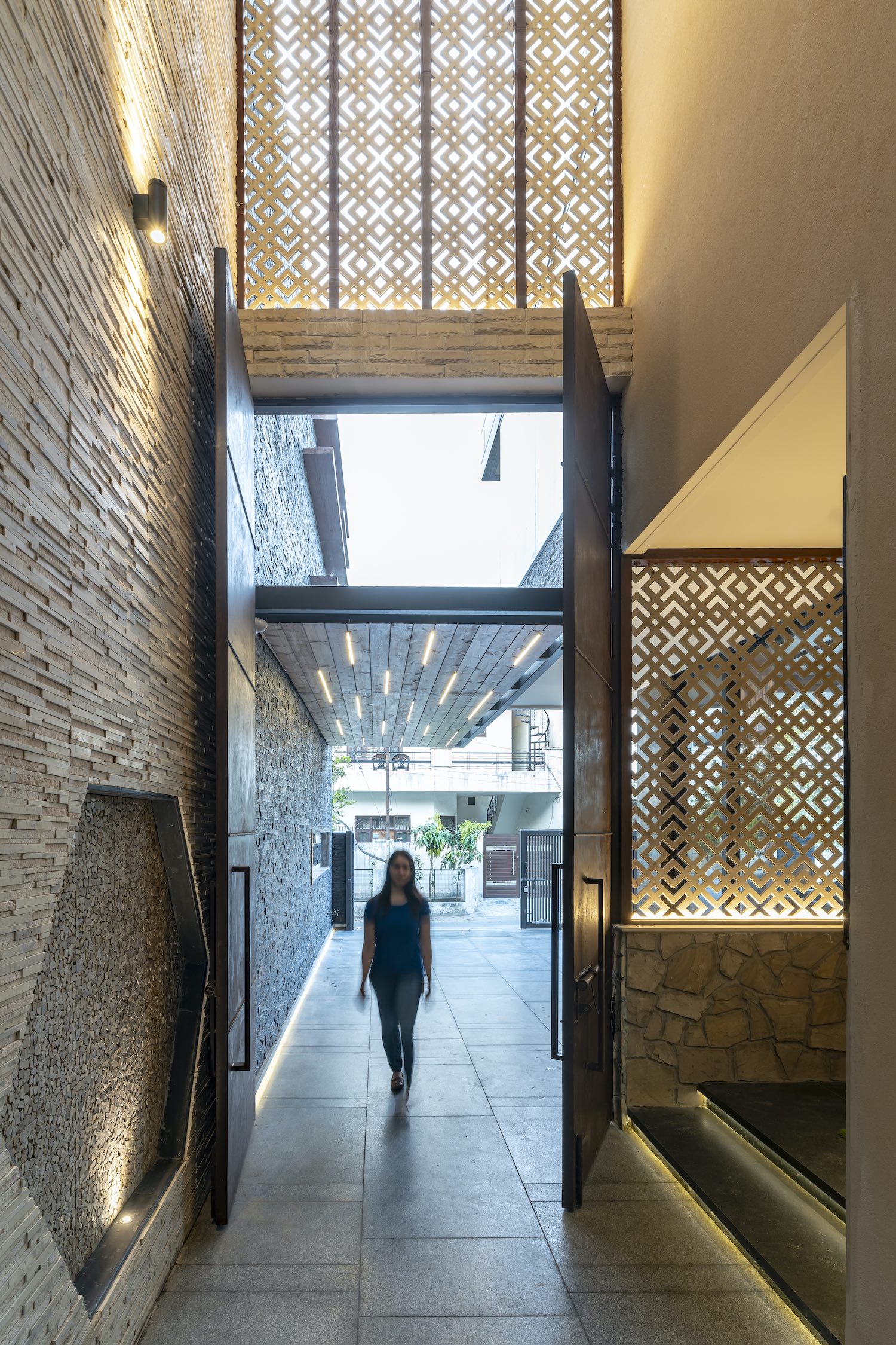 The Waterfall House In Jalandhar Punjab Houses the-waterfall-house-in-jalandhar-punjab-houses